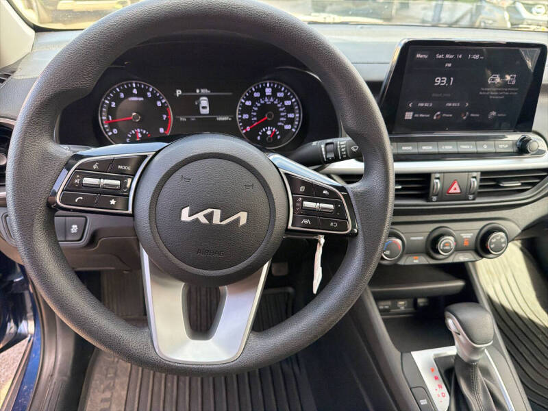 2022 Kia Forte FE