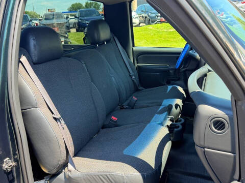 2002 Chevrolet Silverado 1500 LS