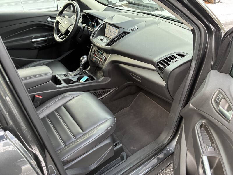 2019 Ford Escape SEL