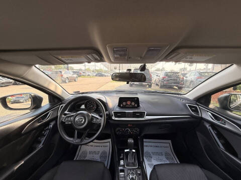 2017 Mazda MAZDA3 Sport