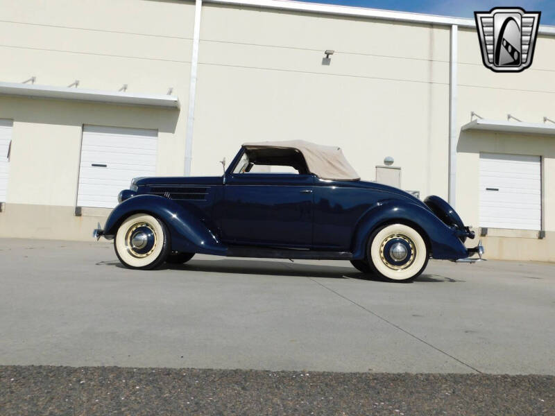 1936 Ford Cabriolet