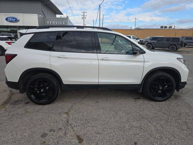 2024 Honda Passport Black Edition