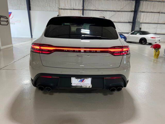 2024 Porsche Macan S