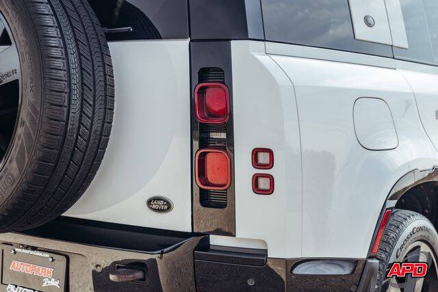 2022 Land Rover Defender 110 X-Dynamic HSE