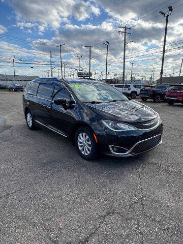 2018 Chrysler Pacifica Touring L Plus