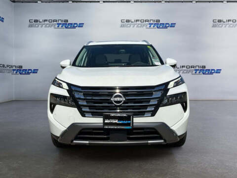 2025 Nissan Rogue SL