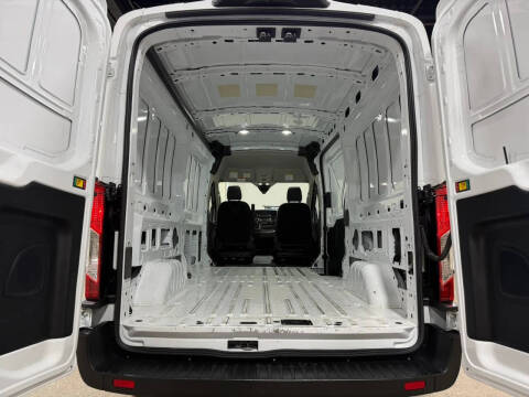2025 Ford Transit 250