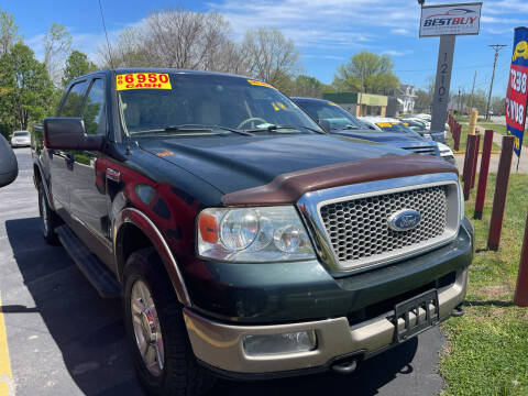 2004 Ford F-150 for sale at Best Buy Car Co in Independence MO