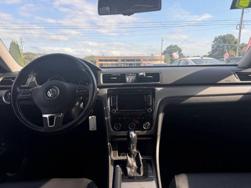 2014 Volkswagen Passat