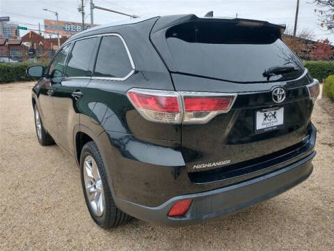 2016 Toyota Highlander