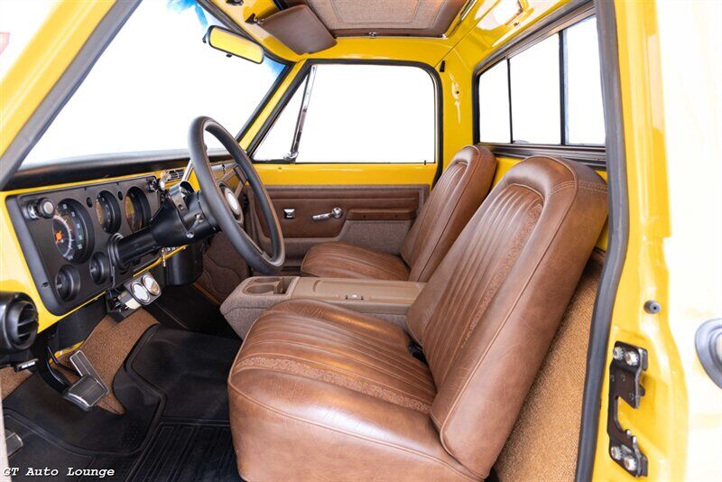 1972 Chevrolet C/K 10 Series 33