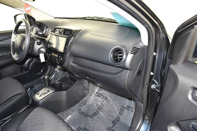 2024 Mitsubishi Mirage ES