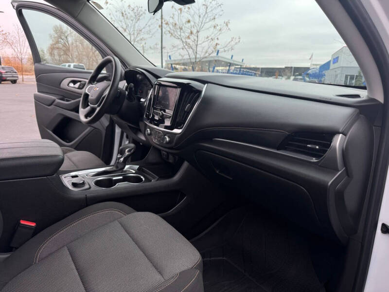 2021 Chevrolet Traverse LS