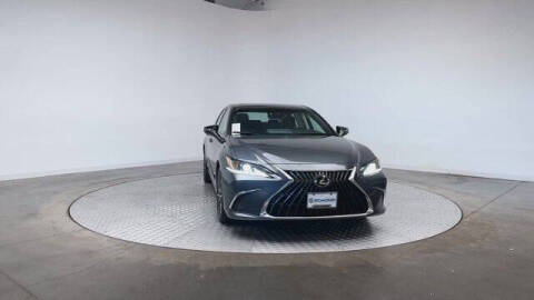 2022 Lexus ES 350