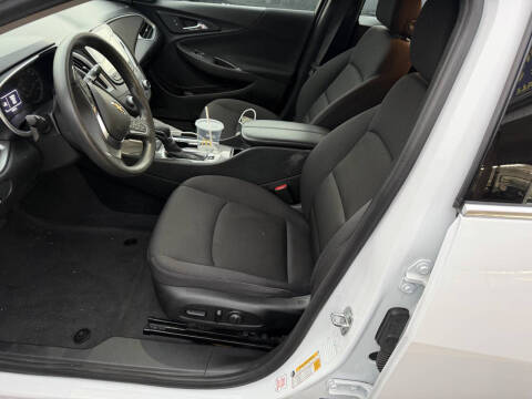 2023 Chevrolet Malibu LT