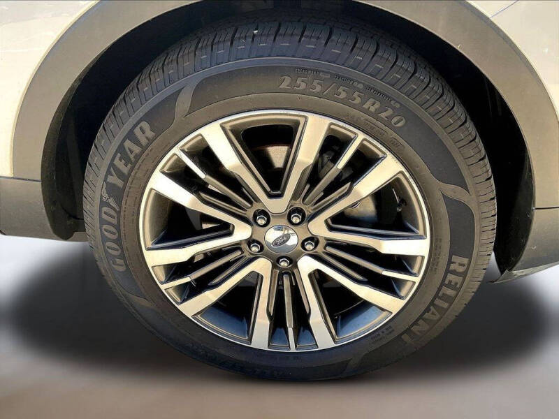 2017 Ford Explorer Platinum