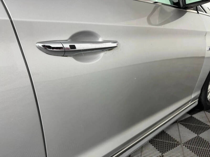 2016 Hyundai Sonata Hybrid SE