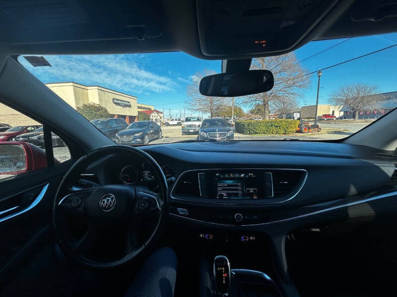 2018 Buick Enclave Essence