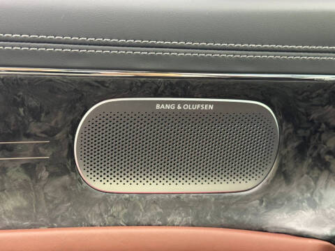 2024 Genesis G90 3.5T e-Supercharger