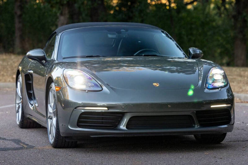 2021 Porsche 718 Boxster