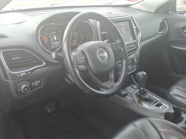 2020 Jeep Cherokee Trailhawk