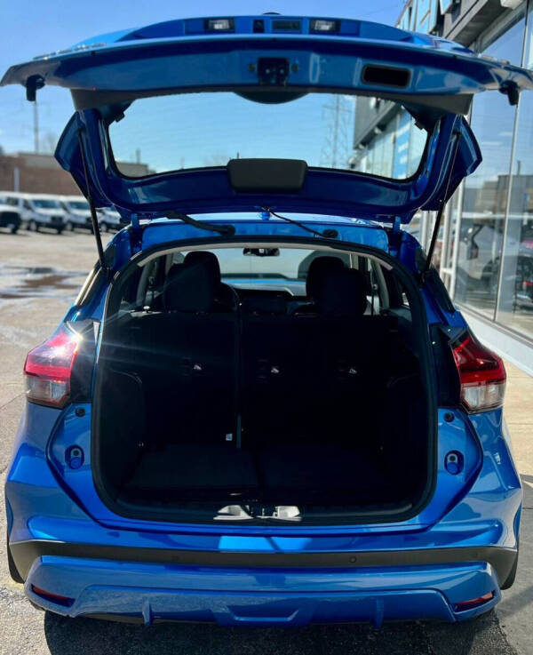 2024 Nissan Kicks SV