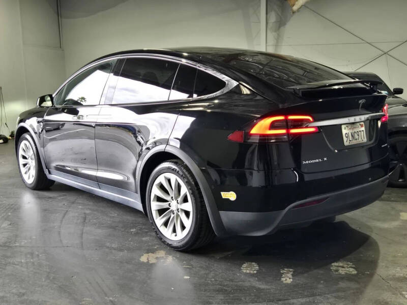 2020 Tesla Model X Long Range Plus