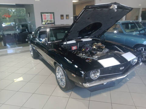 1969 Chevrolet Camaro for sale at DOUG'S AUTO SALES INC in Pleasant View TN