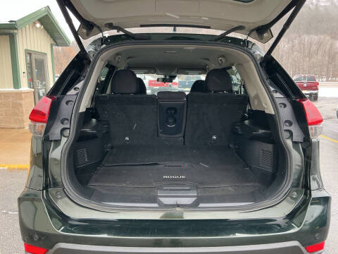 2020 Nissan Rogue SV