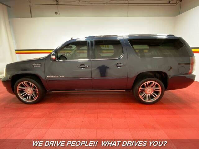 2013 Cadillac Escalade ESV Premium