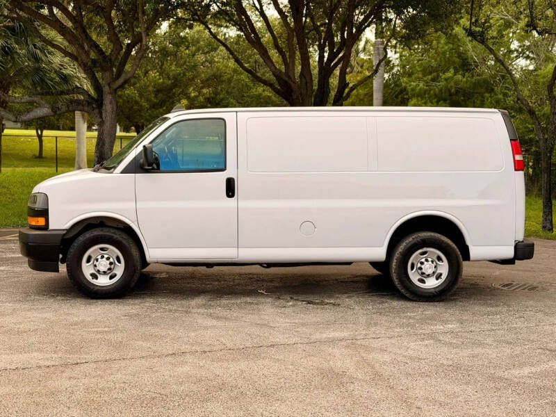 2019 Chevrolet Express 2500