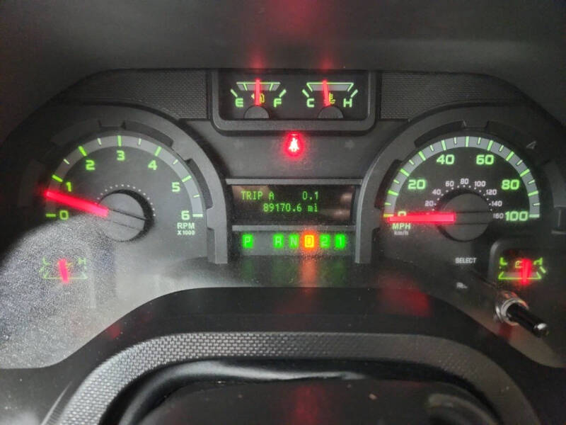 2011 Ford E-Series E-350 SD XLT
