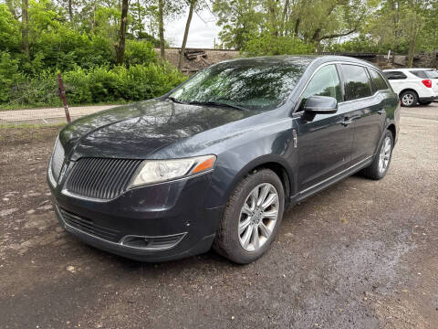 2014 Lincoln MKT for sale at Johnsons Car Sales in Richmond IN