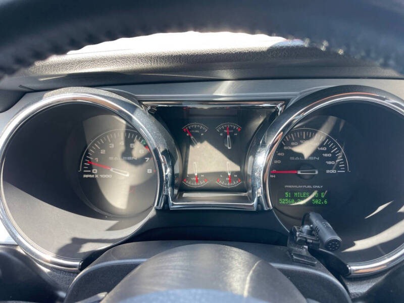 2006 Ford Mustang GT Deluxe