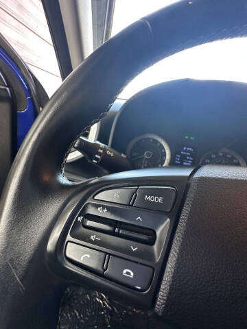 2022 Hyundai Venue SEL