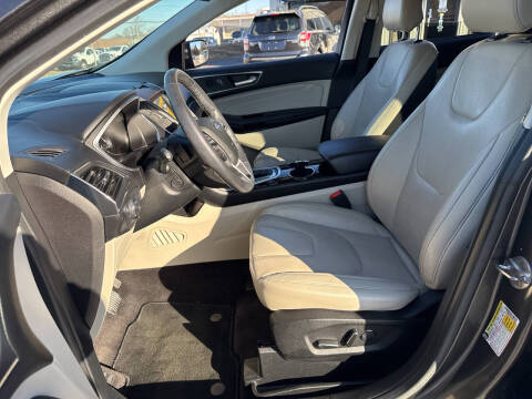 2018 Ford Edge Titanium