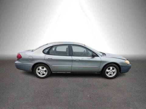 2006 Ford Taurus SE