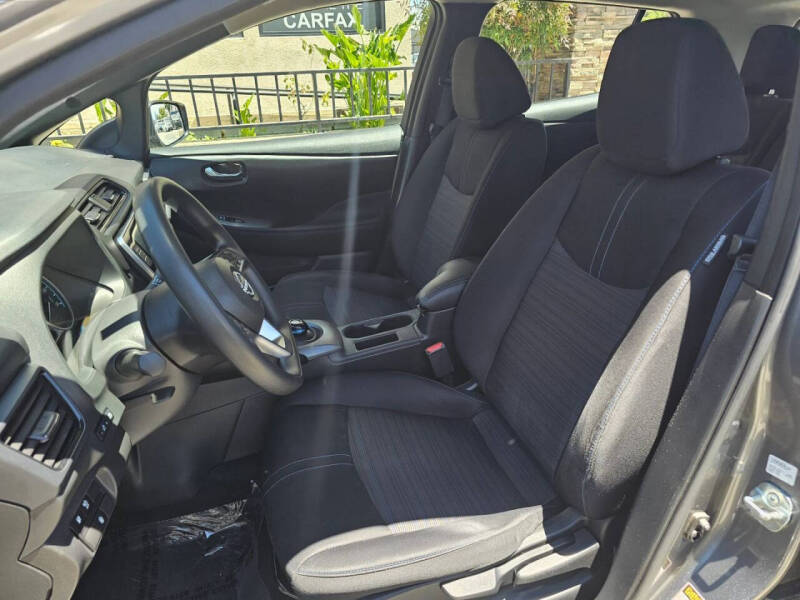2024 Nissan LEAF S