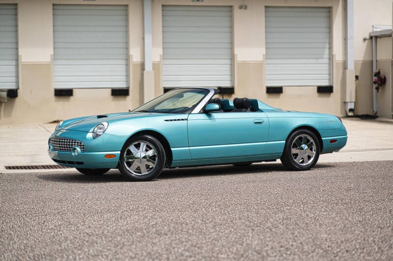 2002 Ford Thunderbird Deluxe