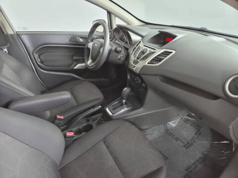 2012 Ford Fiesta SE