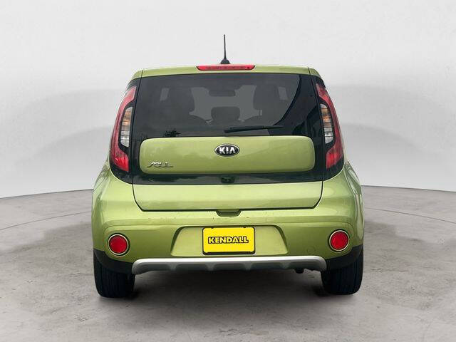 2017 Kia Soul +