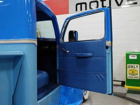 1942 Diamond T Pickup