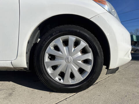 2015 Nissan Versa Note SV