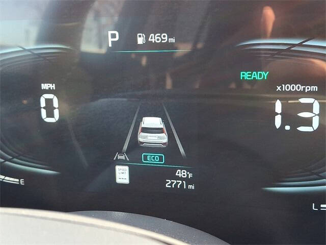 2025 Kia Niro EX Touring