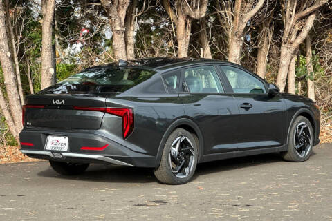 2025 Kia K4 EX