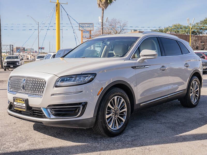 2020 Lincoln Nautilus Standard