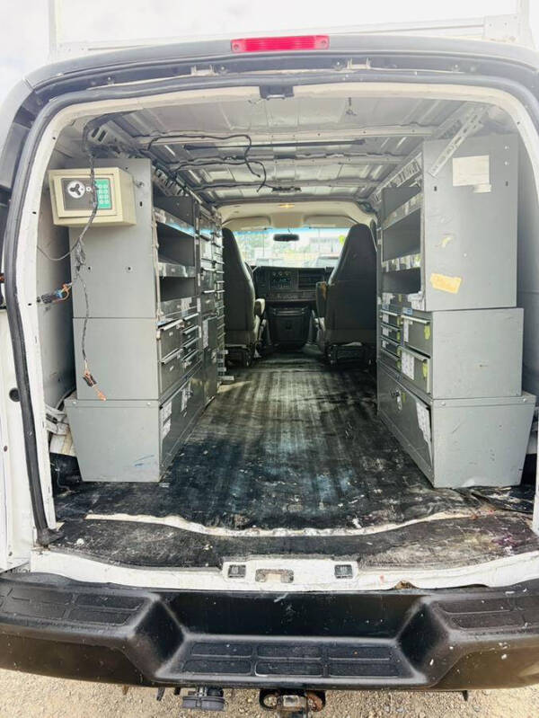 2018 GMC Savana 2500