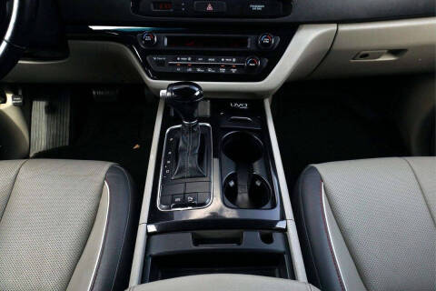 2015 Kia Sedona