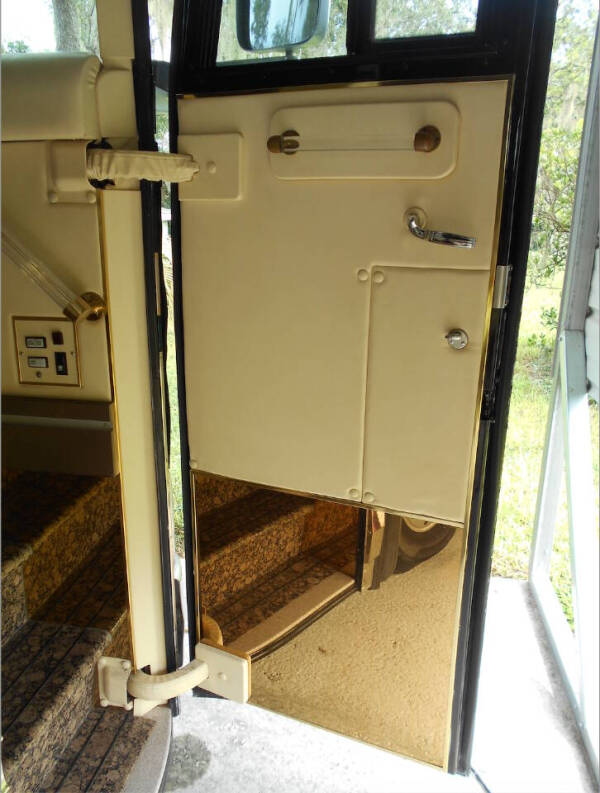 2000 Prevost XL HD 4060