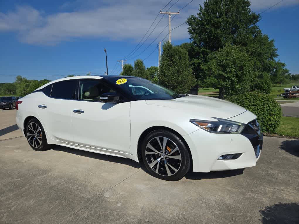 2017 Nissan Maxima for sale at Dave Warren Used Car Super Center in Westfield, NY